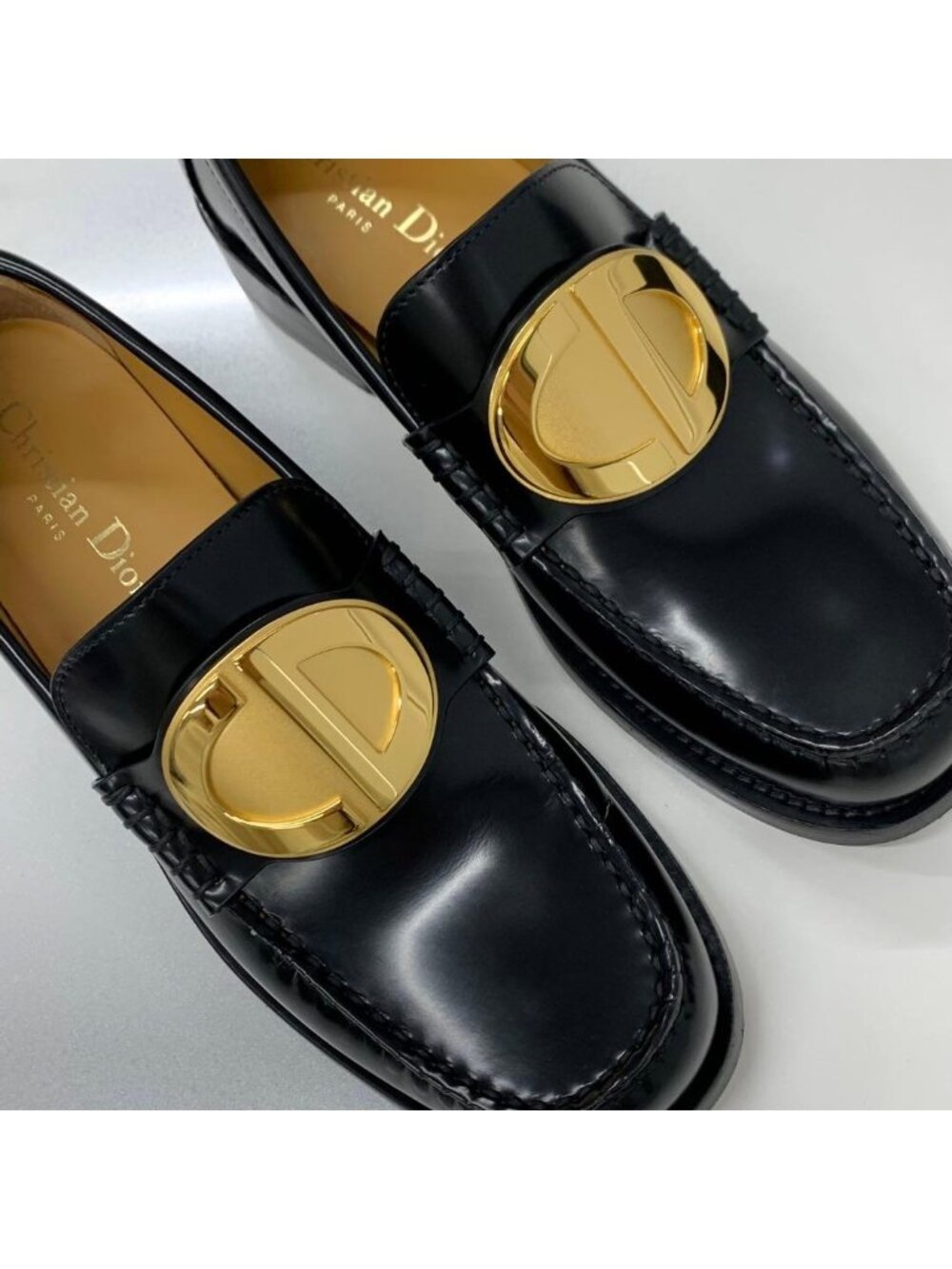Dior Forever CD Logo Plate Loafers - Picture 9 of 9